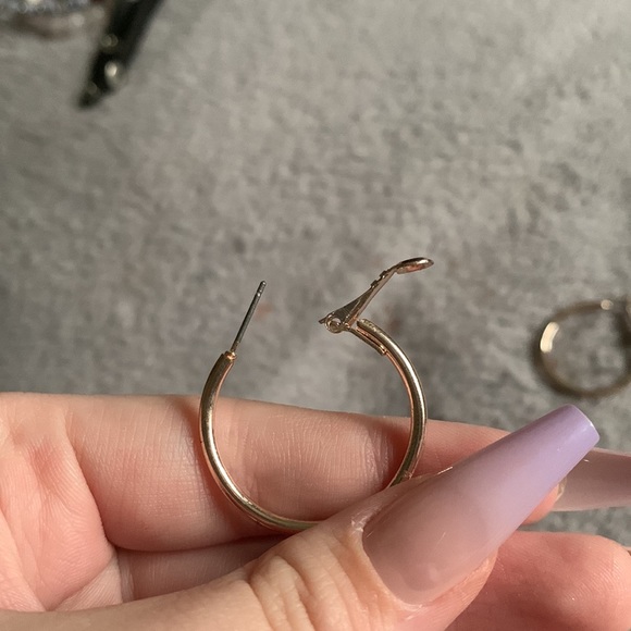 Small Gold Hoop Earrings - Picture 4 of 4